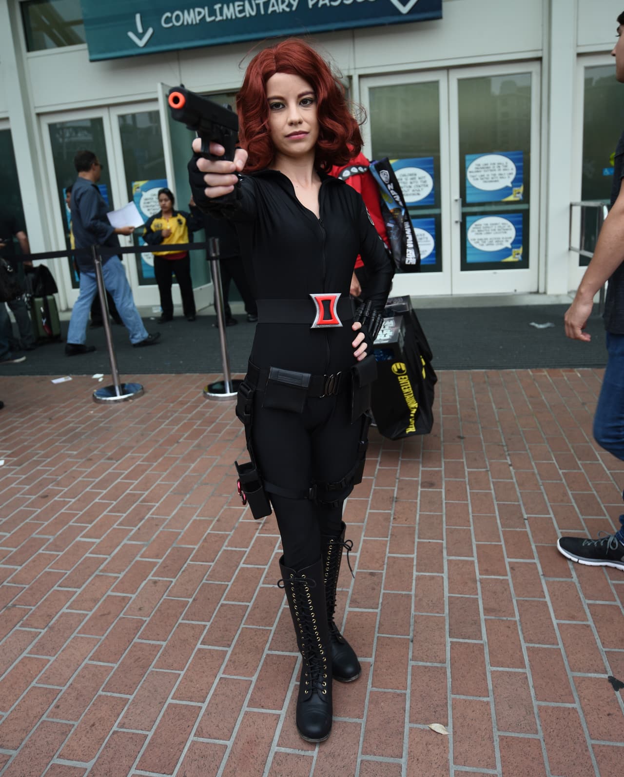 Los avances del Episodio VII de "Star Wars" y la última entrega de "The Hunger Games" serán los platos fuertes de la 46 edición de la Comic-Con de San Diego, que desde hoy y durante cuatro días será el centro mundial del cómic y del cine.