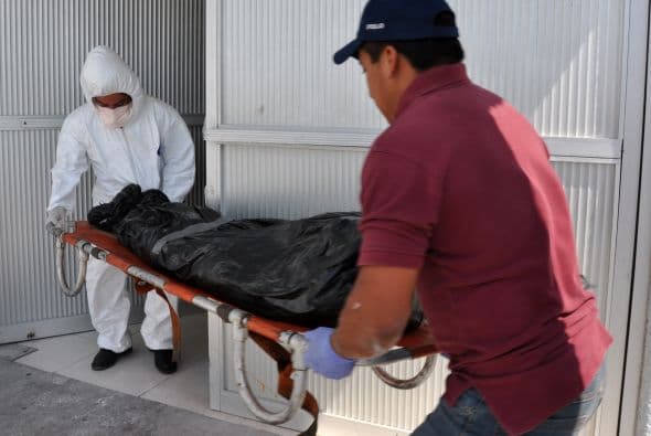 De acuerdo a los informes forenses presentados tras el hallazgo de 183 cadáveres en fosas clandestinas de Tamaulipas, buena parte de las víctimas fue asesinada a golpes.