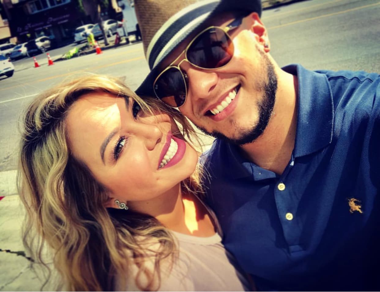 El tiempo que estuvieron juntos, se veían muy felices y demostraban su cariño y apoyo el uno al otro.