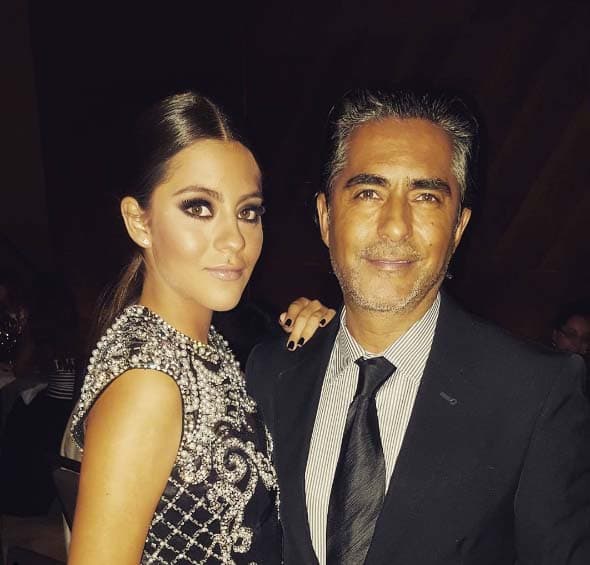 Roberta es todo para su papá.