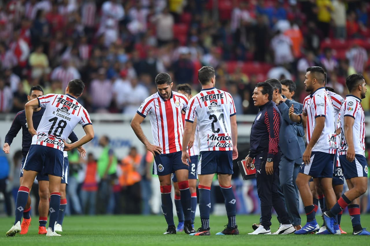 Tras la derrota, Chivas se quedó con 15 puntos, está fuera de la zona de Liguilla y su próximo juego será contra Pumas.
