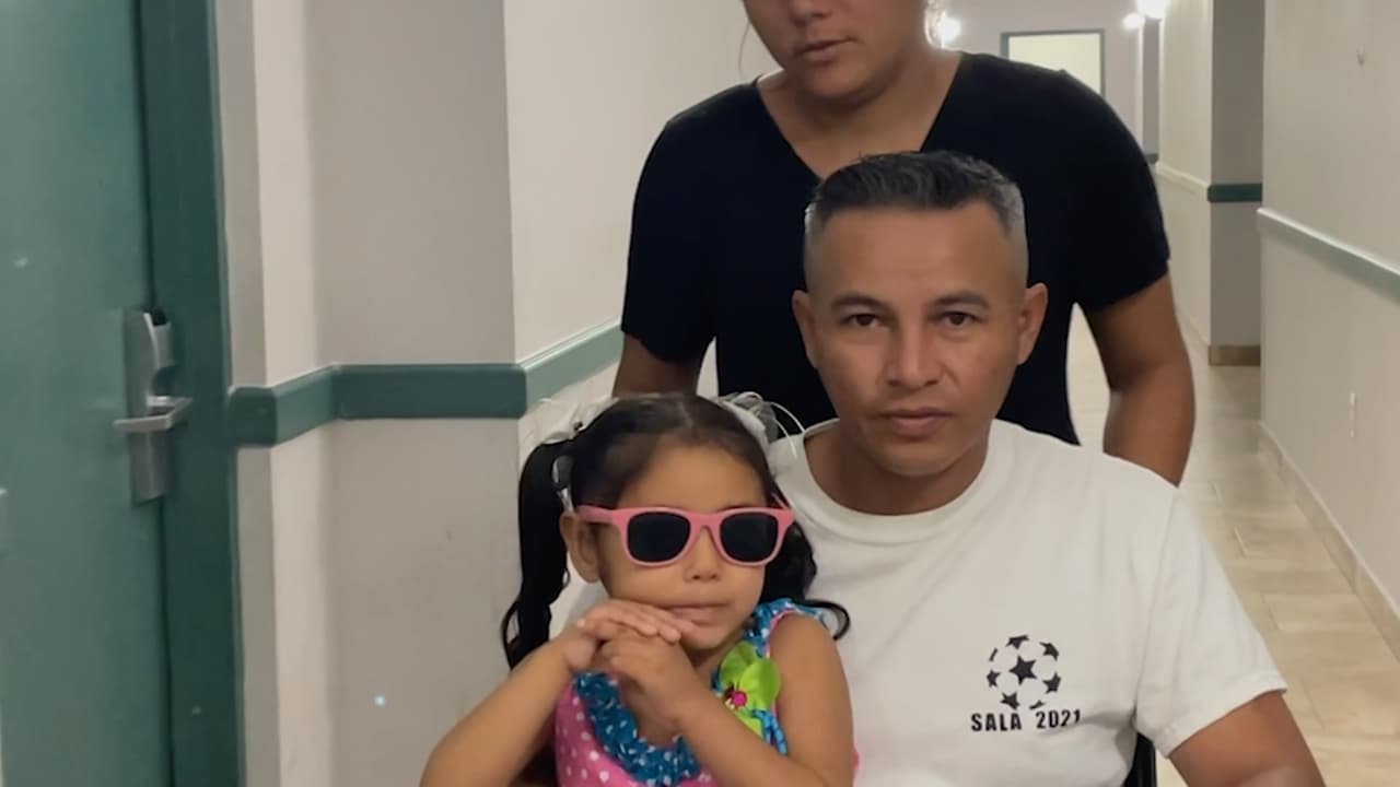 La historia de Javier es la de muchos compatriotas venezolanos, cuyas vidas se ven truncadas por la violencia callejera. Un fatídico incidente 
<b>dejó a Javier en silla de ruedas</b>, con lesiones en la médula que desafiaron su movilidad y espíritu.