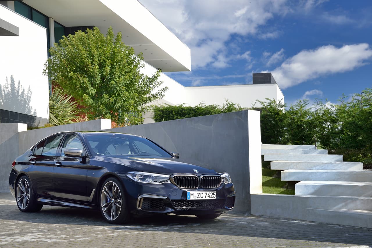 BMW M550i xDrive