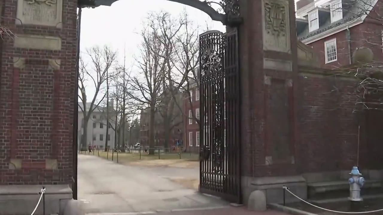 ¿Revive el pleito de la administración Trump y Harvard? Gobierno presenta nueva demanda multimillonaria