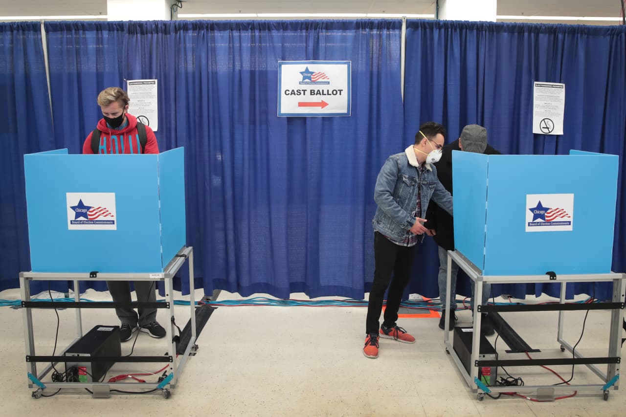 Puedes encontrar todos los lugares de 
<a href="https://www.univision.com/local/chicago-wgbo/el-1-de-octubre-comienzan-las-votaciones-adelantadas-en-chicago-y-esto-es-lo-que-debes-saber-video">votación anticipada en Chicago,</a> así como las fechas y horas en que estarán abiertaos los sitios de votación 
<a href="https://www.univision.com/local/chicago-wgbo/comienza-la-votacion-anticipada-en-chicago-enterate-donde-puedes-ir-a-votar-y-que-necesitas" target="_blank">aquí</a>.