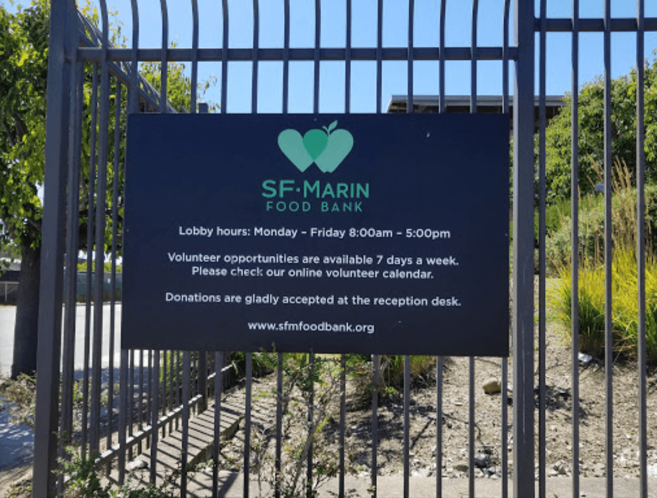 <b>San Francisco Marin Food Bank</b>
<br>Locación: 900 Pennsylvania Avenue, San Francisco.
<br>Teléfono: 415-282-1907