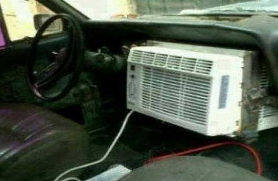 Ante la ola de calor que afecta a la Isla, los usuarios de redes sociales se han puesto creativos creando memes que según ellos, simulan la situación que viven.