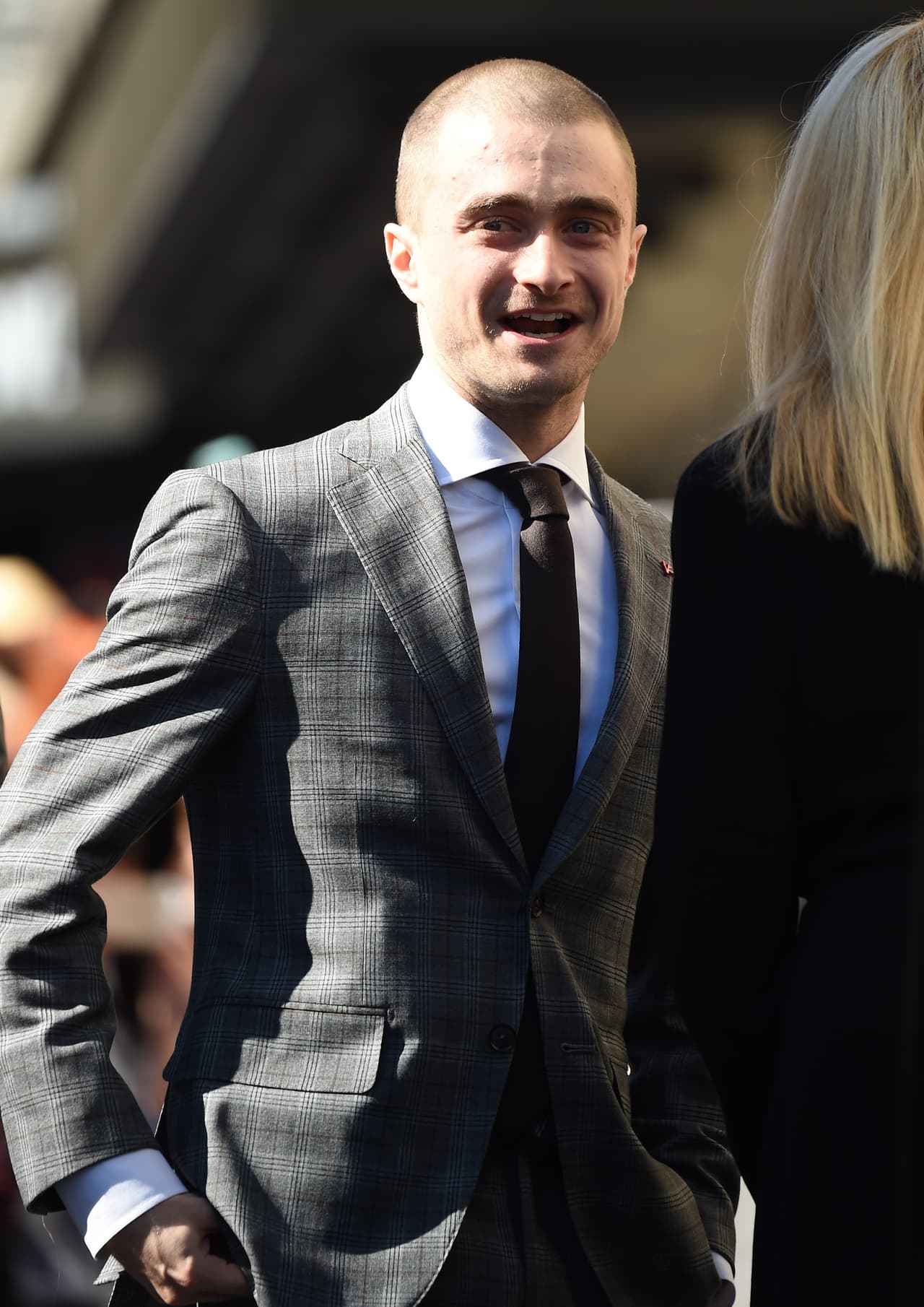 El actor recibió feliz su estrella en el Paseo de la Fama en Hollywood Boulevard.