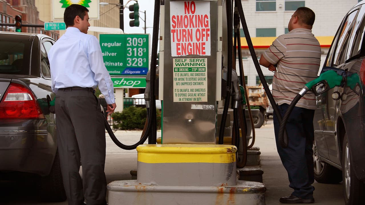 Ahora pagamos más en impuestos de gasolina y cigarrillos en Illinois