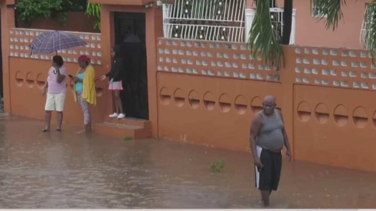 Un muerto y dos desaparecidos por lluvias que dejó Franklin en República Dominicana