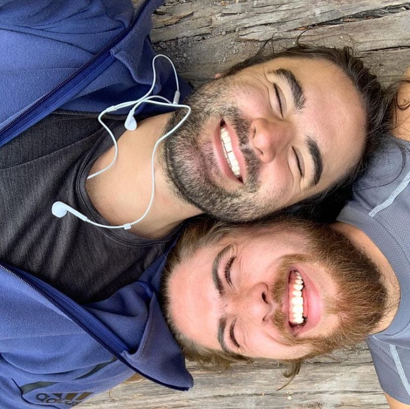 La viuda de Rogelio Guerra desestimó las
<b>críticas homofóbicas</b> que recibió su hijo cuando hizo la publicación junto a su novio.
<br>