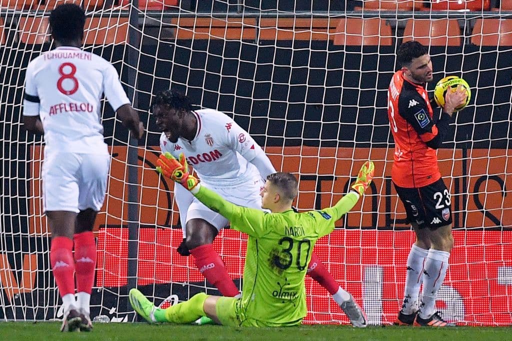 Lorient se hunde en la general tras caer en casa por goleada 2-5 ante Mónaco. Los pupilos de Niko Kovac llegaron al quinto sitio de la competición.