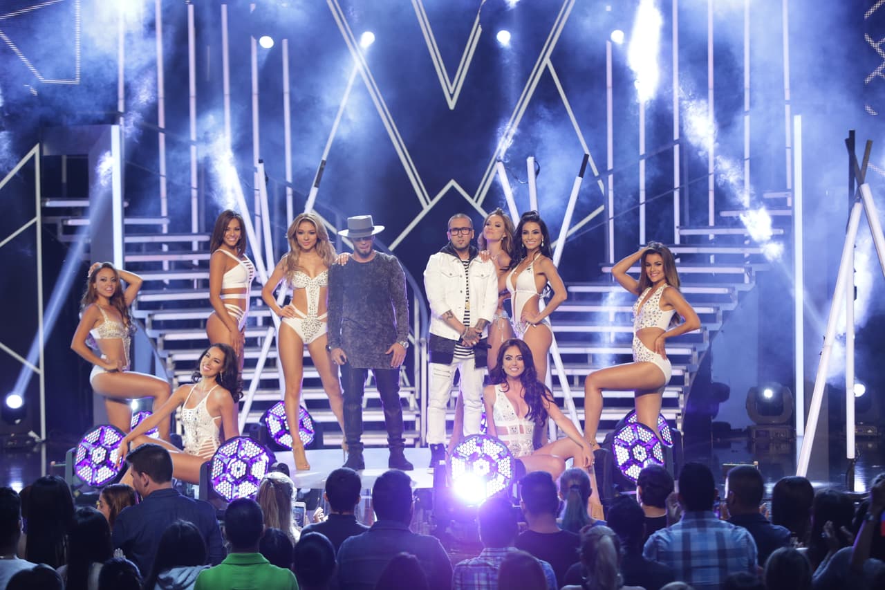 Las chicas vuelven a bajar del cielo con estos tremendos bikinazos.