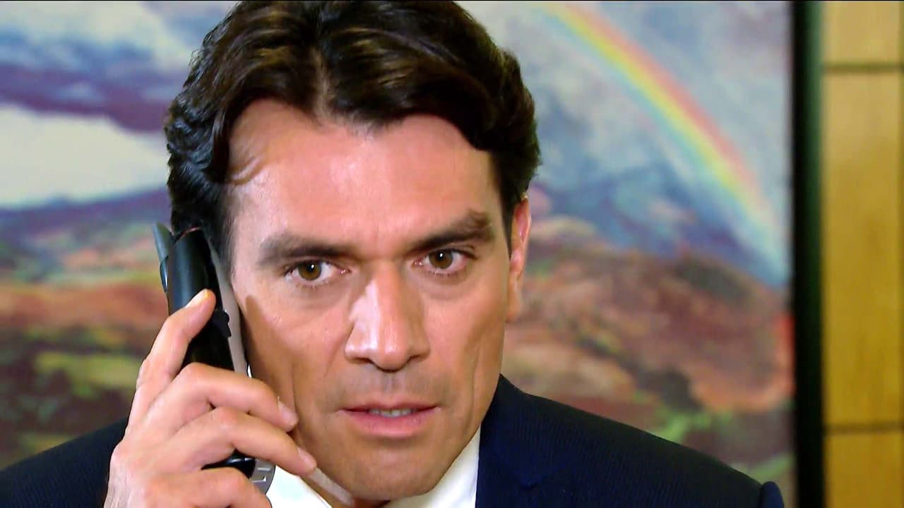 ¡Qué sorpresa! Recibiste una llamada de Arturo, Julia.