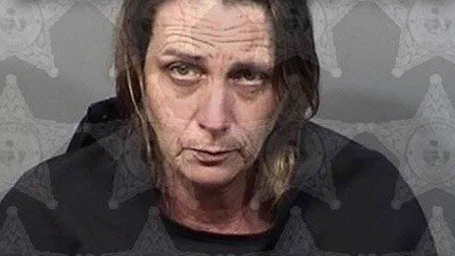 Lorie Morin ha sido acusada de intento de asesinato y agresión con arma mortal.