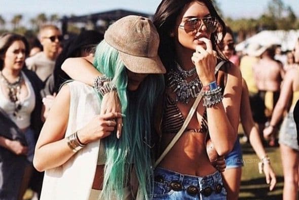 Este par de bellezas llamaron toda la atención de los asistentes.