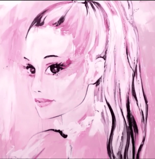 Esta imagen es súper representativa, ya que además de que su rostro se ve hermoso, es parte de una de las campañas de maquillaje de las que ella es imagen.