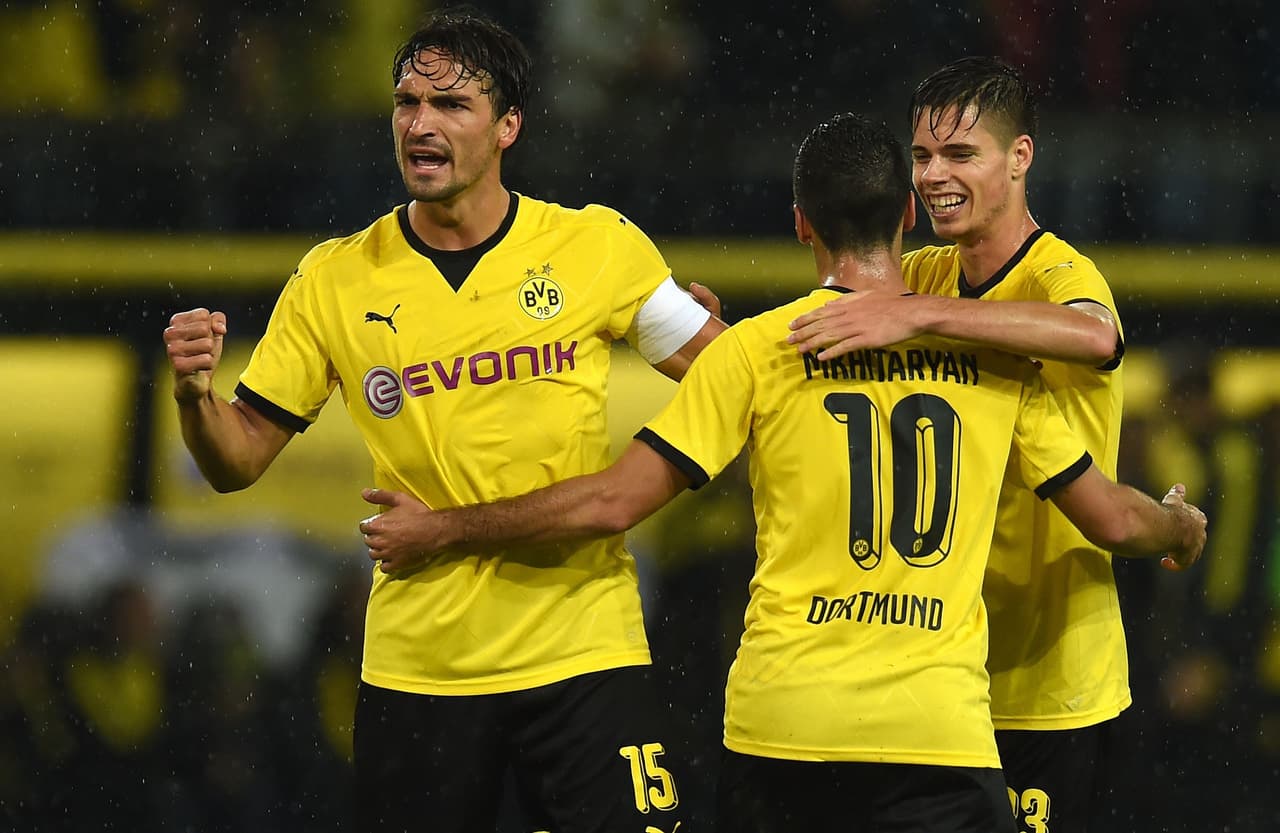 Borussia Dortmund, Athletic y Ajax avanzan a fase de grupos de la Europa League