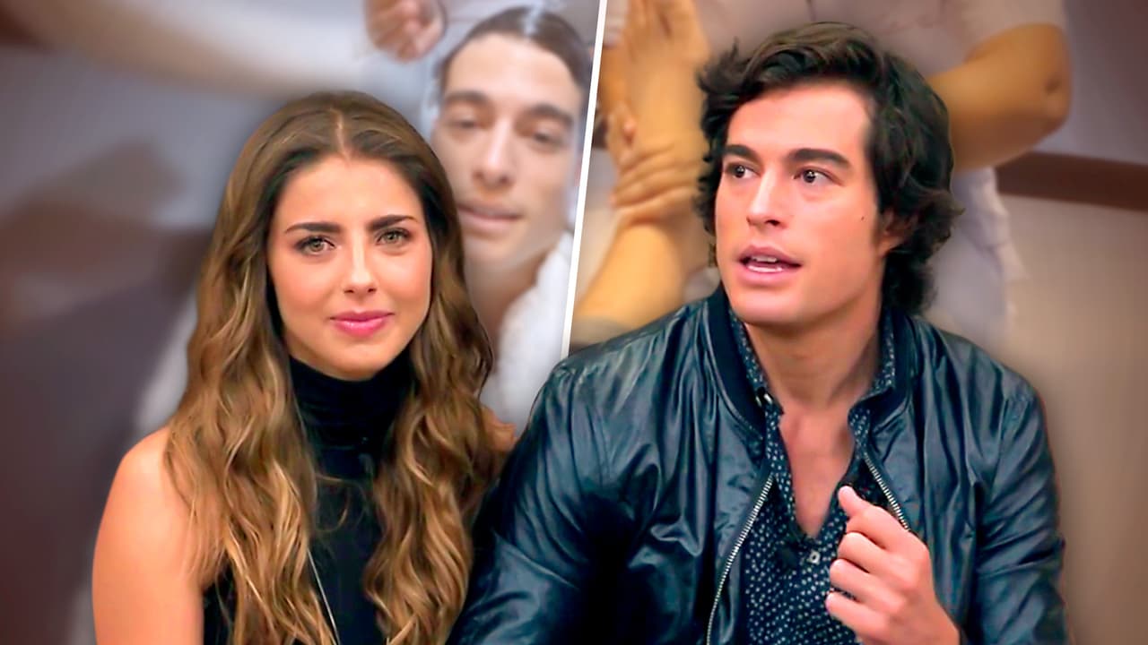 <b><a href="https://www.univision.com/temas/michelle-renaud">Michelle no aparece en ninguna de las tomas</a></b>, pero los tres varones jugaban a ser superhéroes.
<br>