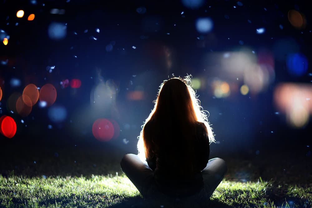 Esto que sembremos en conciencia, seguramente podremos ver su fruto y manifestación en la próxima Luna llena en el signo de Cáncer el 17 de enero de 2022. 
<br>
<br>¡Feliz Luna nueva!