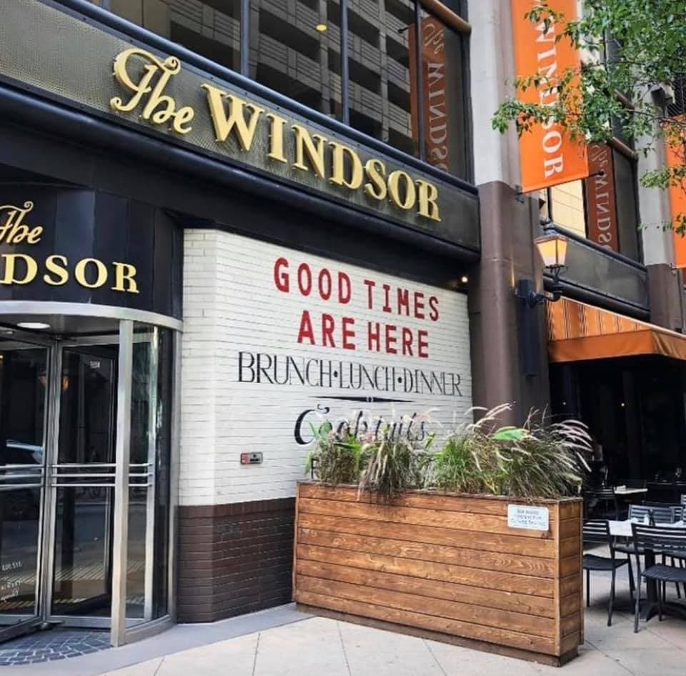 El grupo 
<b>4 Star Restaurant Group </b>anunció en 
<a href="https://www.facebook.com/windsorchicago/" target="_blank">Facebook</a> el cierre del restaurante 
<b>The Windsor,</b> ubicado en el barrio Streeterville, el 30 de abril, luego de cinco años de operación. 
<br>
<br>