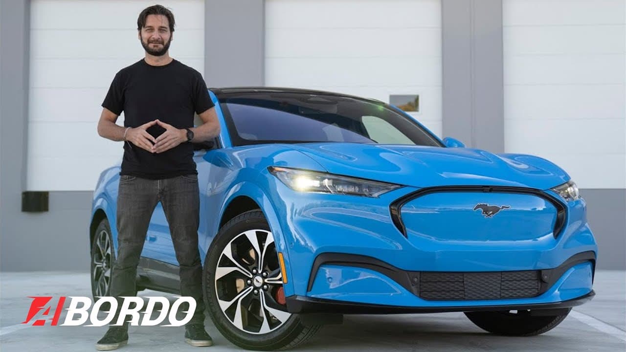 <u><b>Contenido relacionado</b></u>
<br>
<br>Conoce todos los detalles del nuevo Ford Mustang Mach-E 2021. Acompaña a Jaime Gabaldoni en su experiencia #ABordo de este nuevo -y controversial- Ford Mustang. Por primera vez ofrecen una versión 100% eléctrica de uno de los clásicos ‘Pony Cars’ americanos.