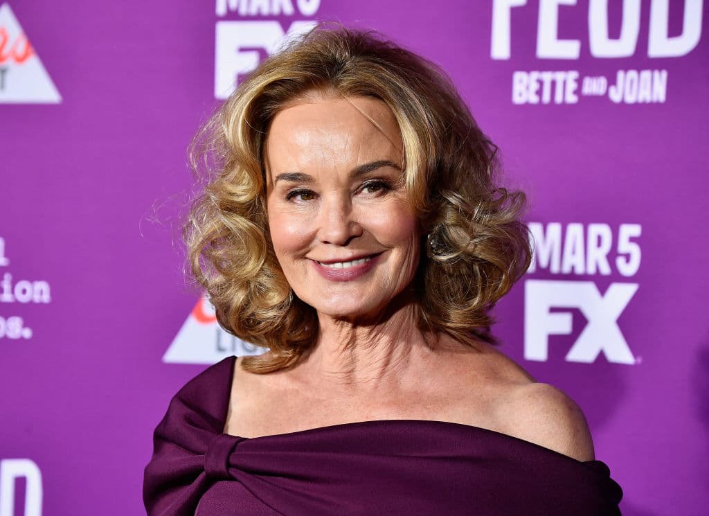 "Jessica Lange y yo estamos trabajando en un artículo sobre Marlene Dietrich en Las Vegas a principios de los años 60", dijo Ryan Murphy a TIME en 2019. Tendremos que ser testigos de cómo Lange le da su toque a la actriz alemana.