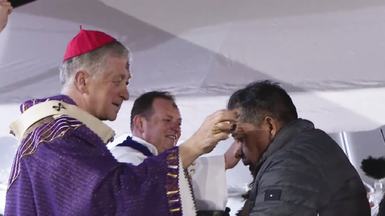Misa en Melrose Park al aire libre realizada por el cardenal Blase Cupich en honor a inmigrantes