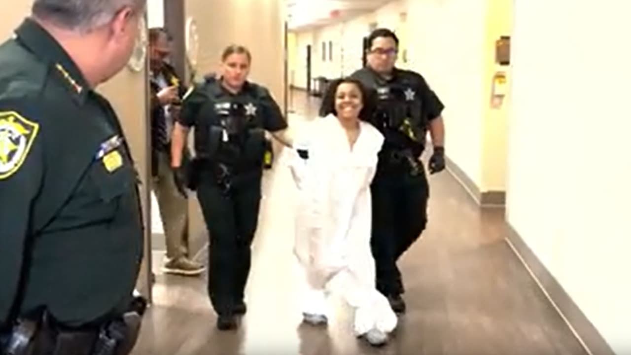 Le quitó su tratamiento de insulina antes de ahogarla: revelan detalles de la muerte de una adolescente tras presunta agresión de su mamá