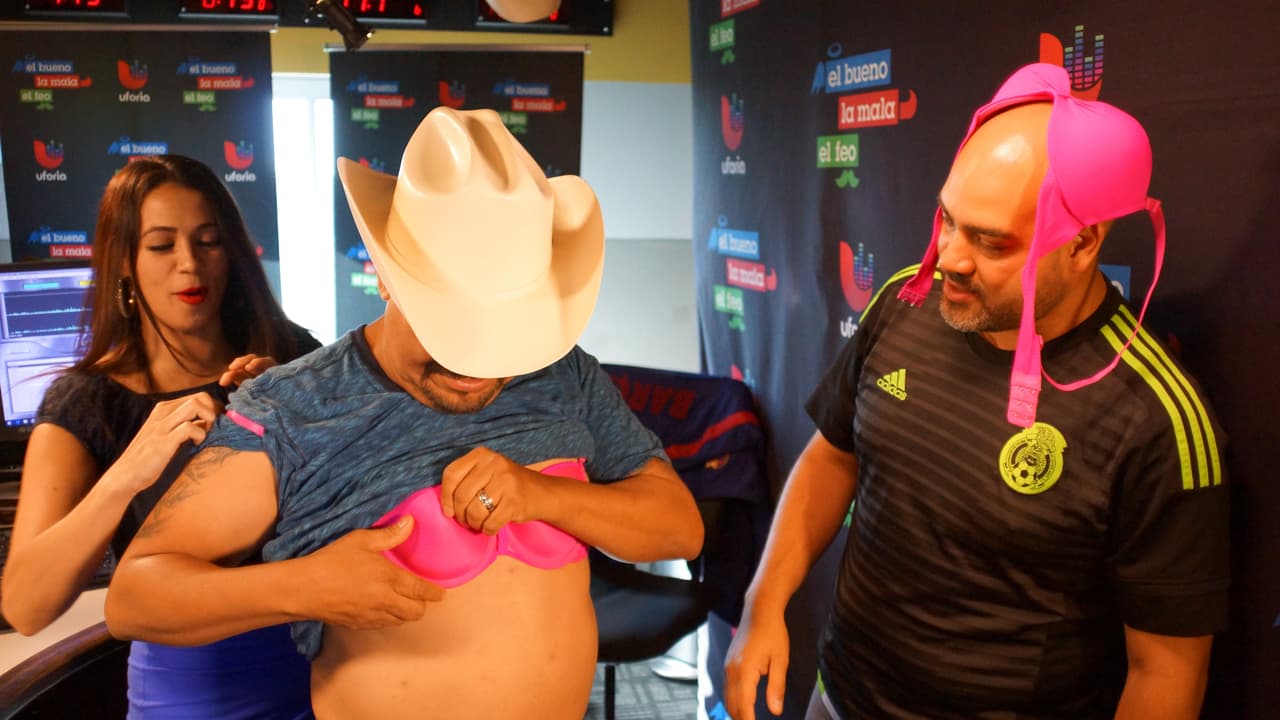 Otro regalo sorpresa de Carlita para Raúl 'El Pelón' y El Feo.