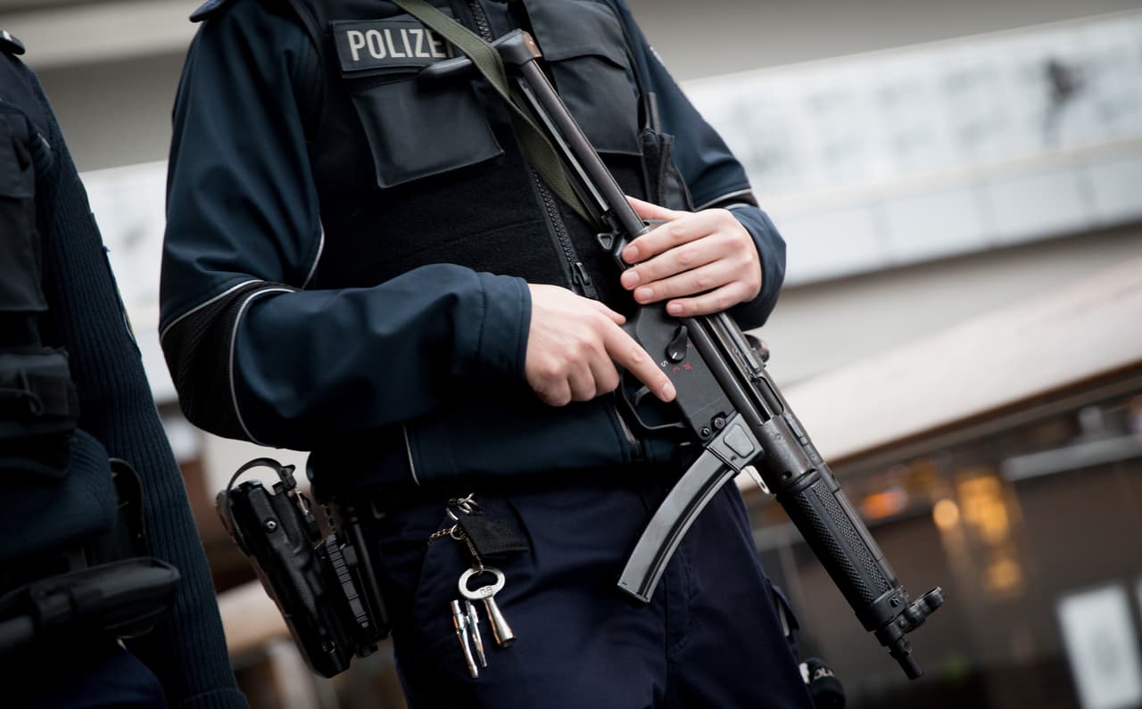 Autoridades alemanas arrestan a cinco sospechosos de ataques en París