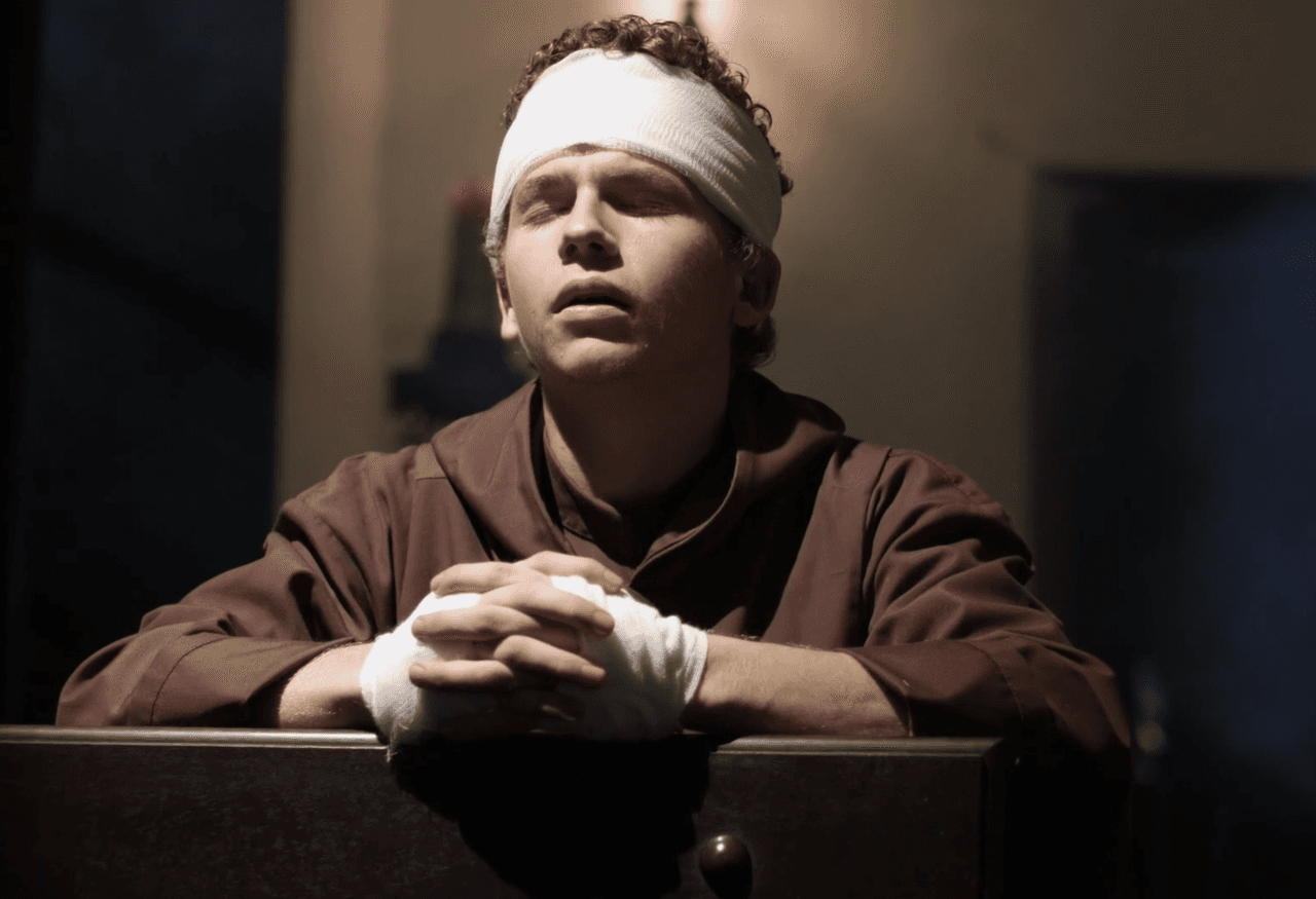 No te pierdas la conmovedora y trágica historia del Padre Pio este viernes santo a las 5PM/4C por Galavisión.