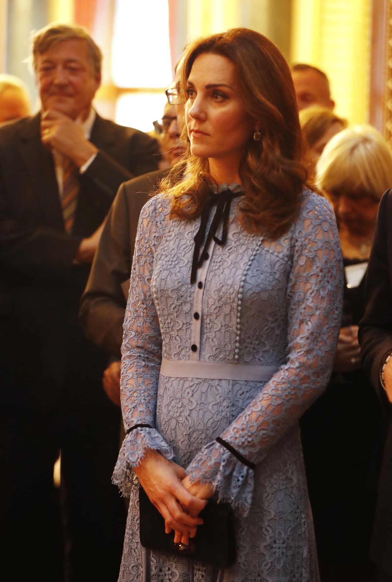 Britain's Catherine, Duchess of Cambridge takes part in a reception at Buckingham Palace to celebrate World Mental Health Day in central London on October 10, 2017 / AFP PHOTO / POOL / Heathcliff O'Malley (Photo credit should read HEATHCLIFF O'MALLEY/AFP/Getty Images)
