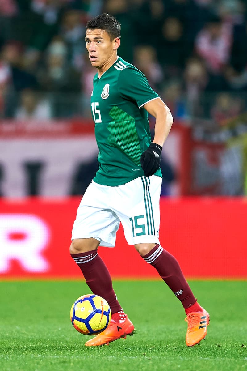 <b>Héctor Moreno - </b>80