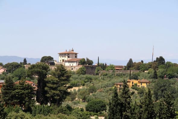 Sin embargo parece que Francia sólo será la primera parada para un enlace sin precedentes.