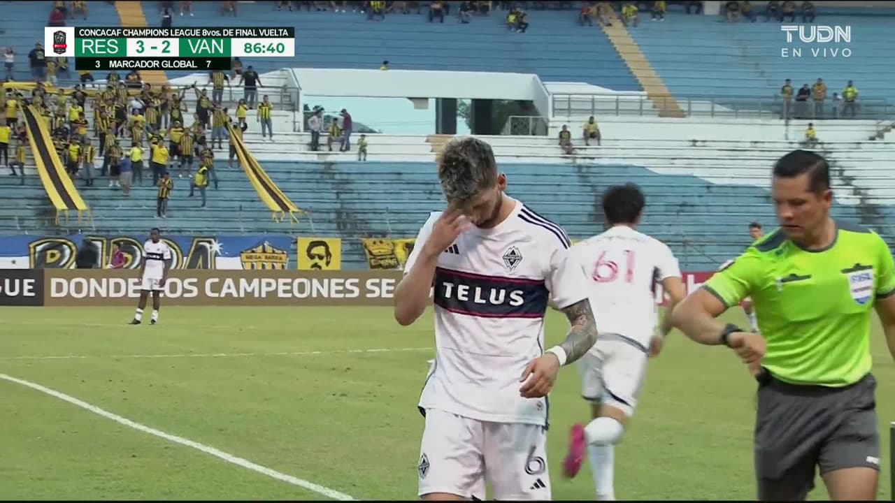 ¡GOL!  anota para Real España. Getsel Montes