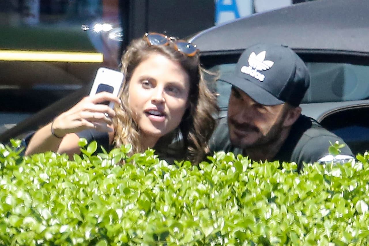 Lo mejor es que David se dio el tiempo para tomarse la foto perfecta, espero a que ella decidiera cuál era la mejor toma.