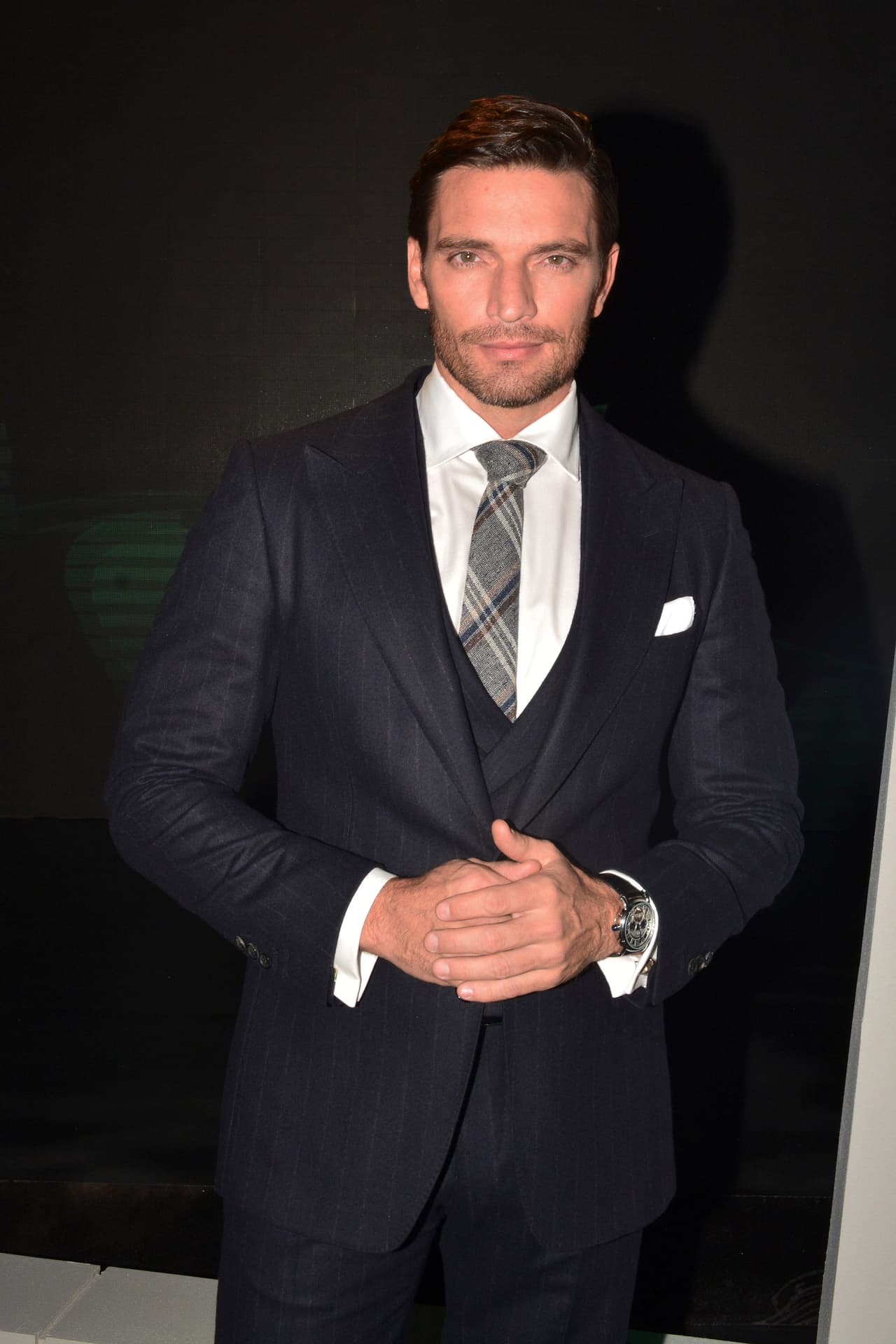 <b><a href="http://www.univision.com/temas/julian-gil">Julián Gil</a></b> se veía perdidamente enamorado de la actriz y al poco tiempo de haber finalizado la telenovela, anunciaron la llegada de su primer bebé, así como de la boda que ya estaban preparando con mucha emoción.