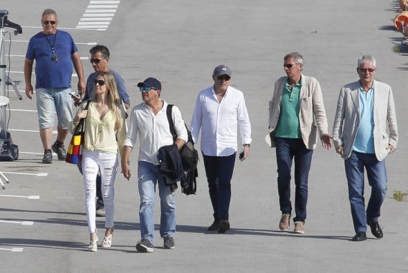 También vimos unas fotos de la hermana gemela de Nicole, ¡son idénticas!