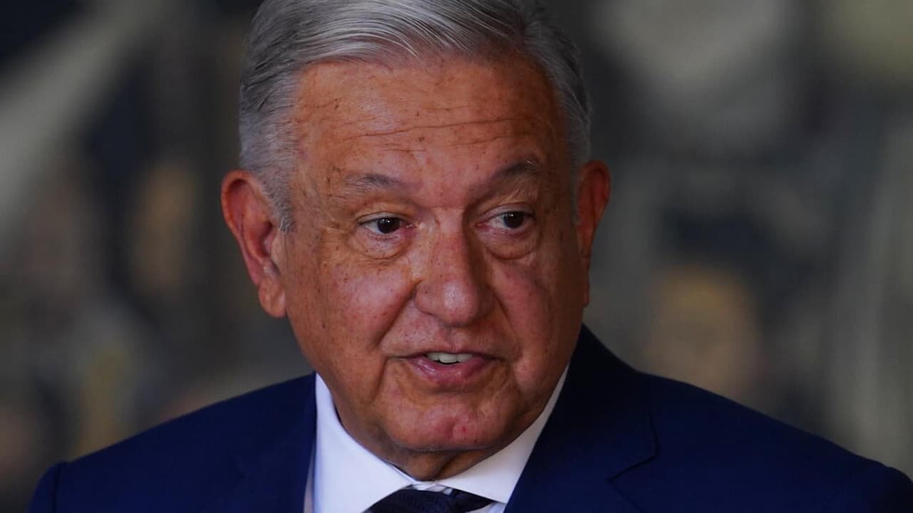 "Tiene muchas enfermedades": AMLO respalda que ‘El Jefe de Jefes’ purgue su condena en casa