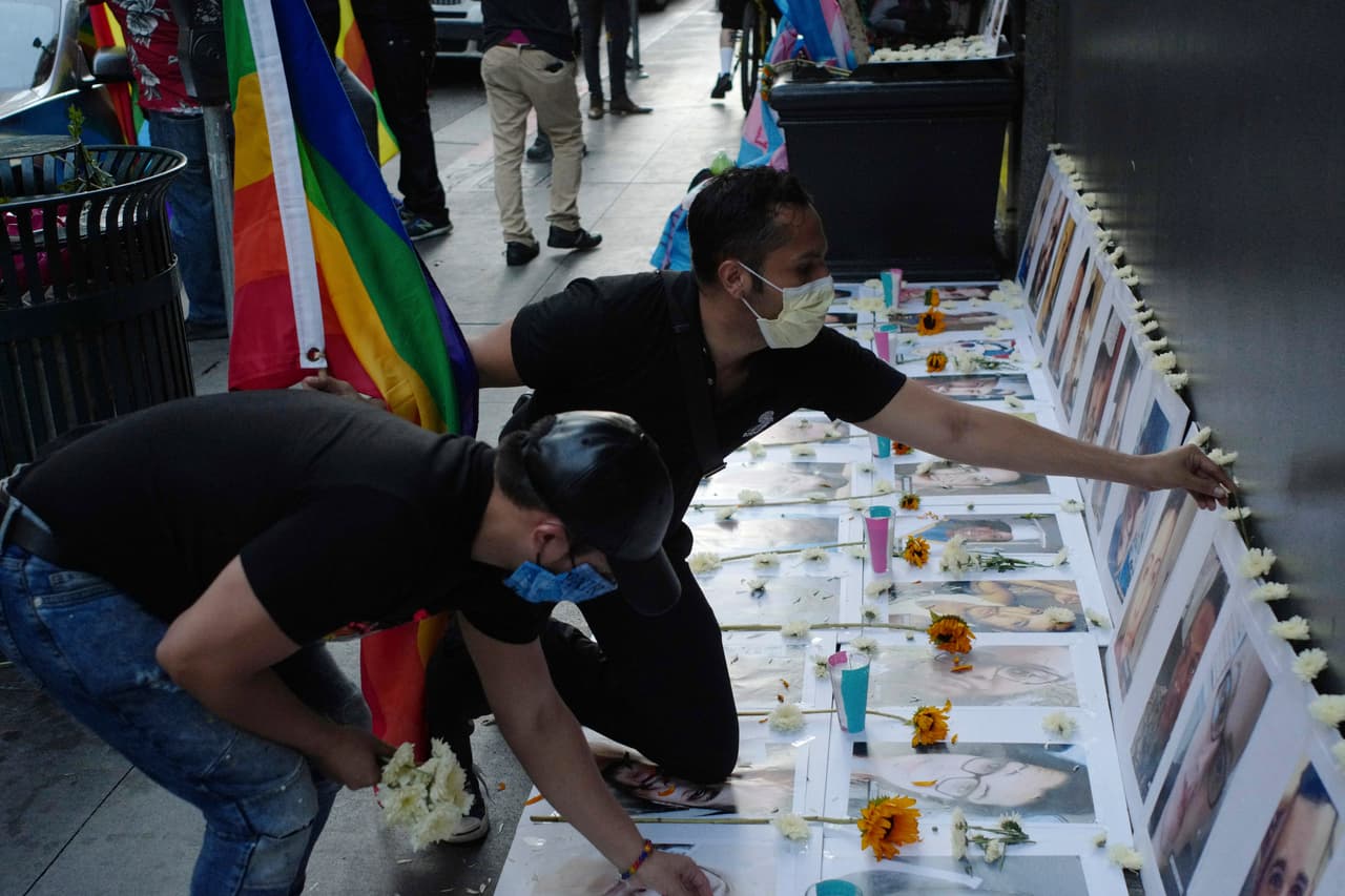 El arcoíris que recordaba a las víctimas de la masacre de Pulse fue borrado, sin aviso y de noche