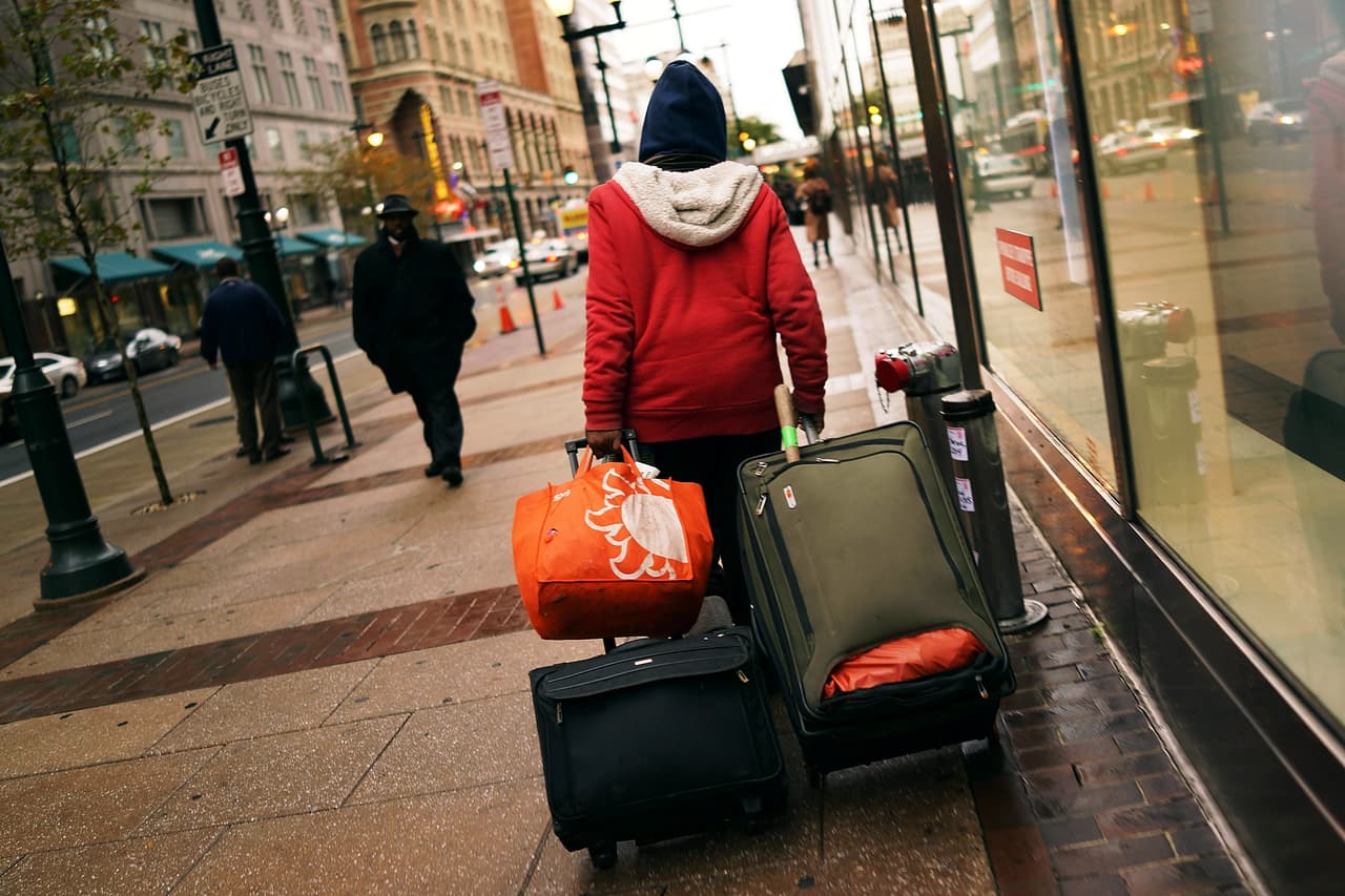 La próxima fase del programa de asistencia de alquiler de Filadelfia está en camino para comenzar a fines de marzo. Los funcionarios de la ciudad esperan que el programa de ayuda a inquilinos se ponga en marcha cuando los tribunales de Filadelfia levanten la suspensión de los desalojos por falta de pago que ha estado en vigor desde que comenzó la pandemia el año pasado.