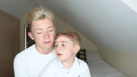 "¡Cool, cool, cool! El amor es amor y es amor", puntualizó Alfie.