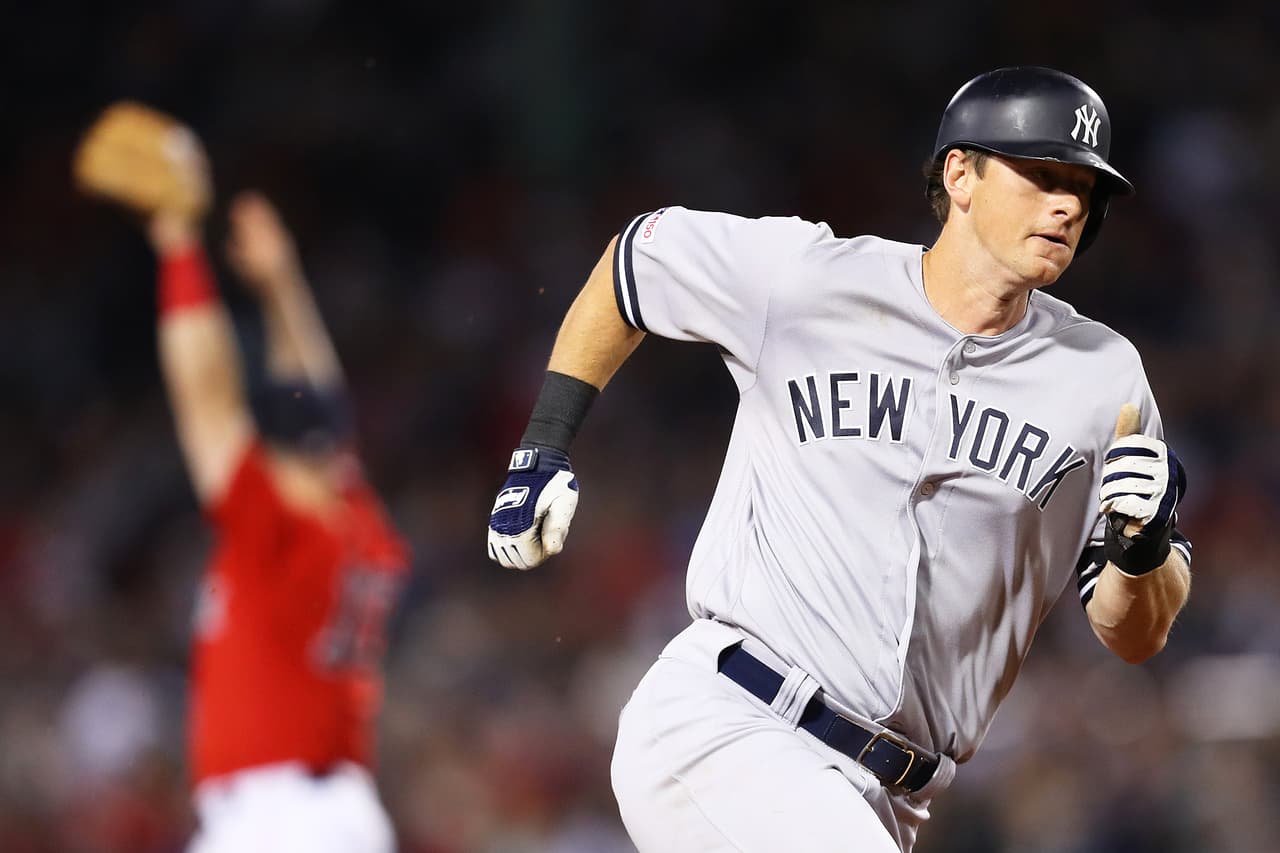 MLB: LeMahieu y Hendriks firman contrato por 90 y 54 millones de dólares