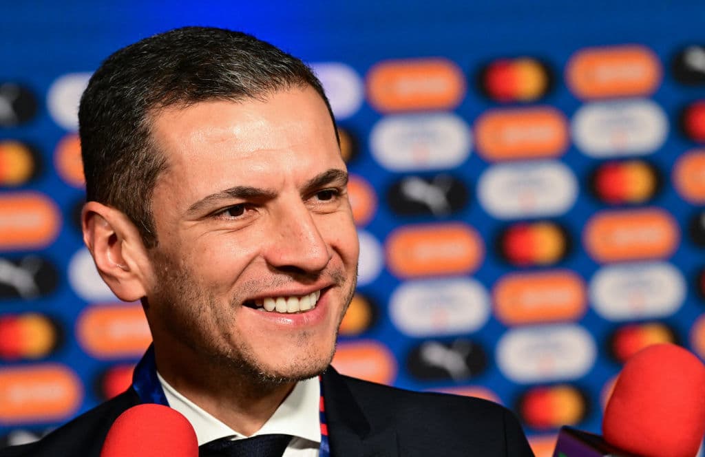 El técnico de la Selección Mexicana felicita a Raúl Jiménez por sus goles