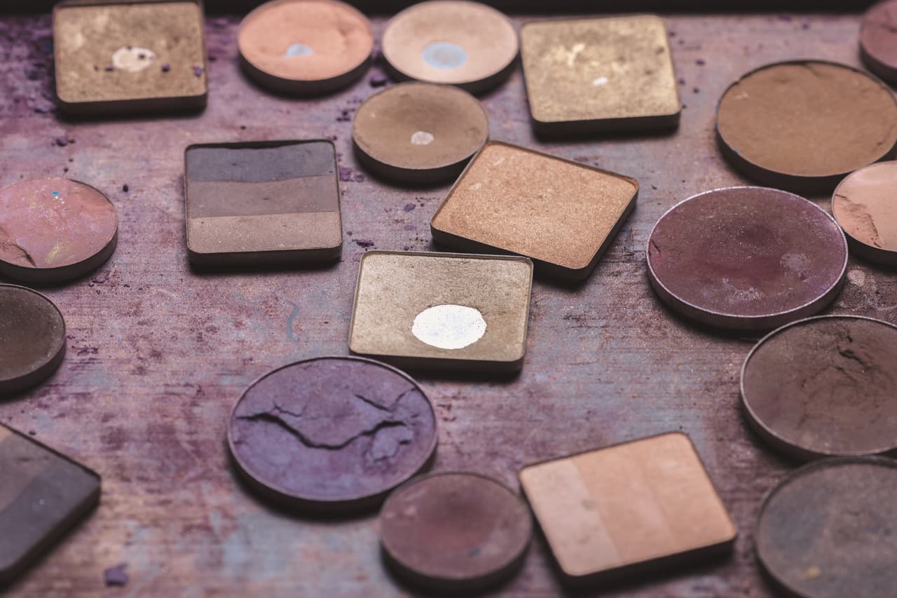 <b>2.- La textura es distinta y tienen un olor particular.</b>