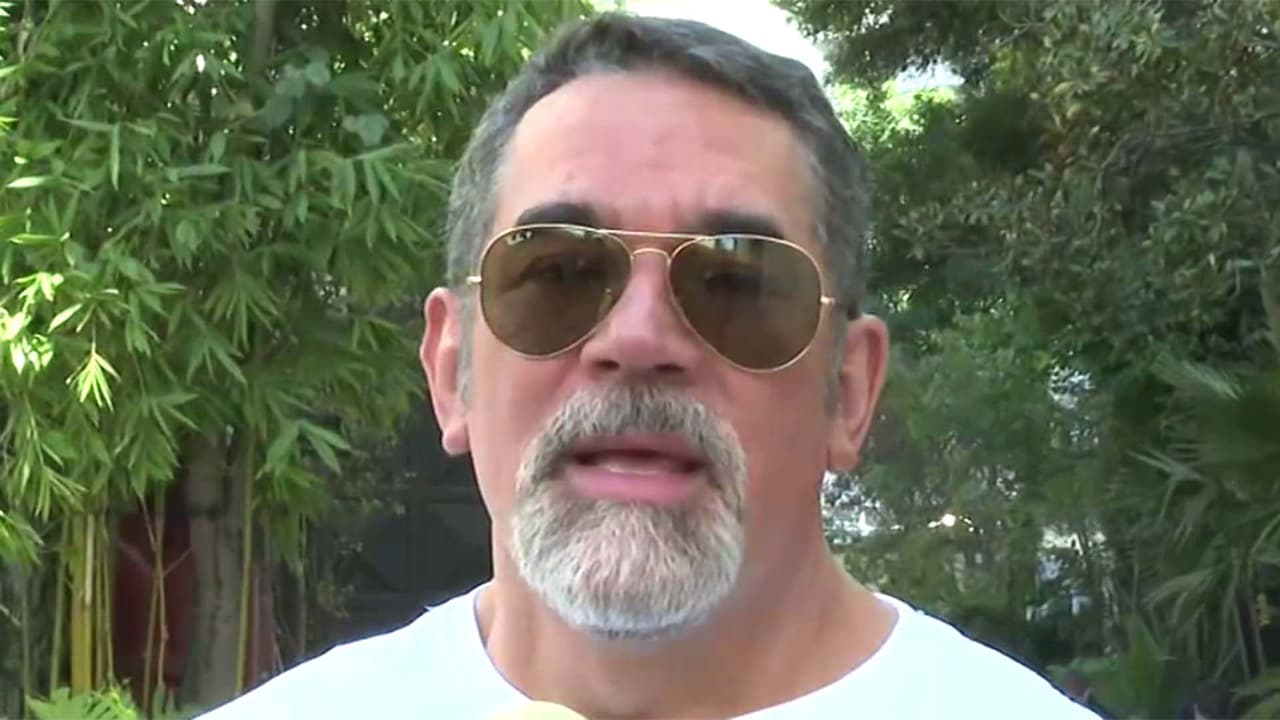 Eduardo Santamarina recuerda su lucha contra el alcoholismo y el día que llegó "tomado" al trabajo