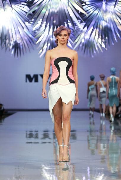 Los strapless también predominaron. Sin duda una excelente opción para sacar tu lado más sensual.