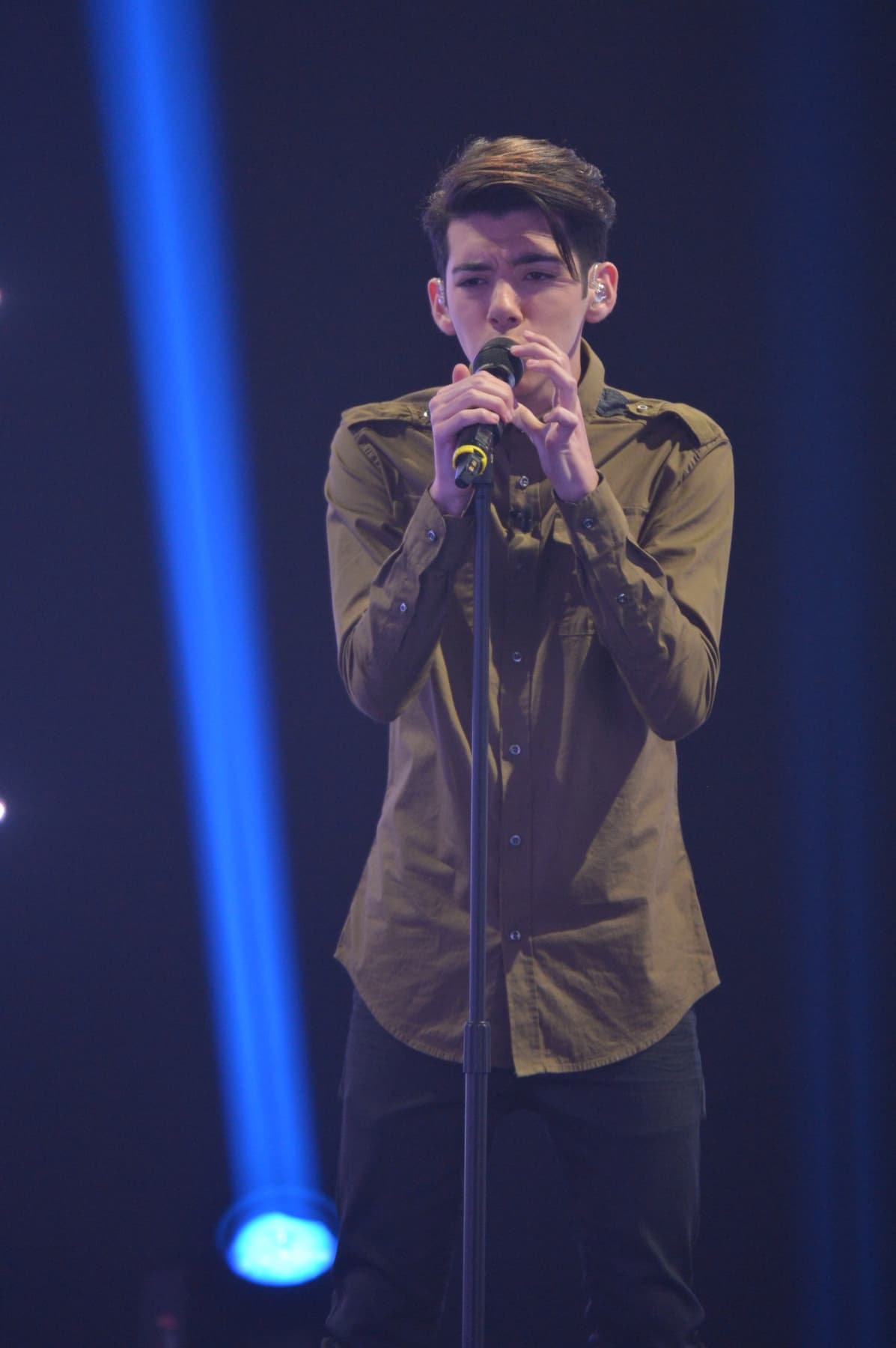 La semifinal de La Banda no estuvo apta para cardíacos. Johann se fue, Laura lloró y los Storm Troopers metieron más miedo que los jueces. Reik y Luis Coronel fueron los inviitados de la noche. Y conocimos al cuarto juez.