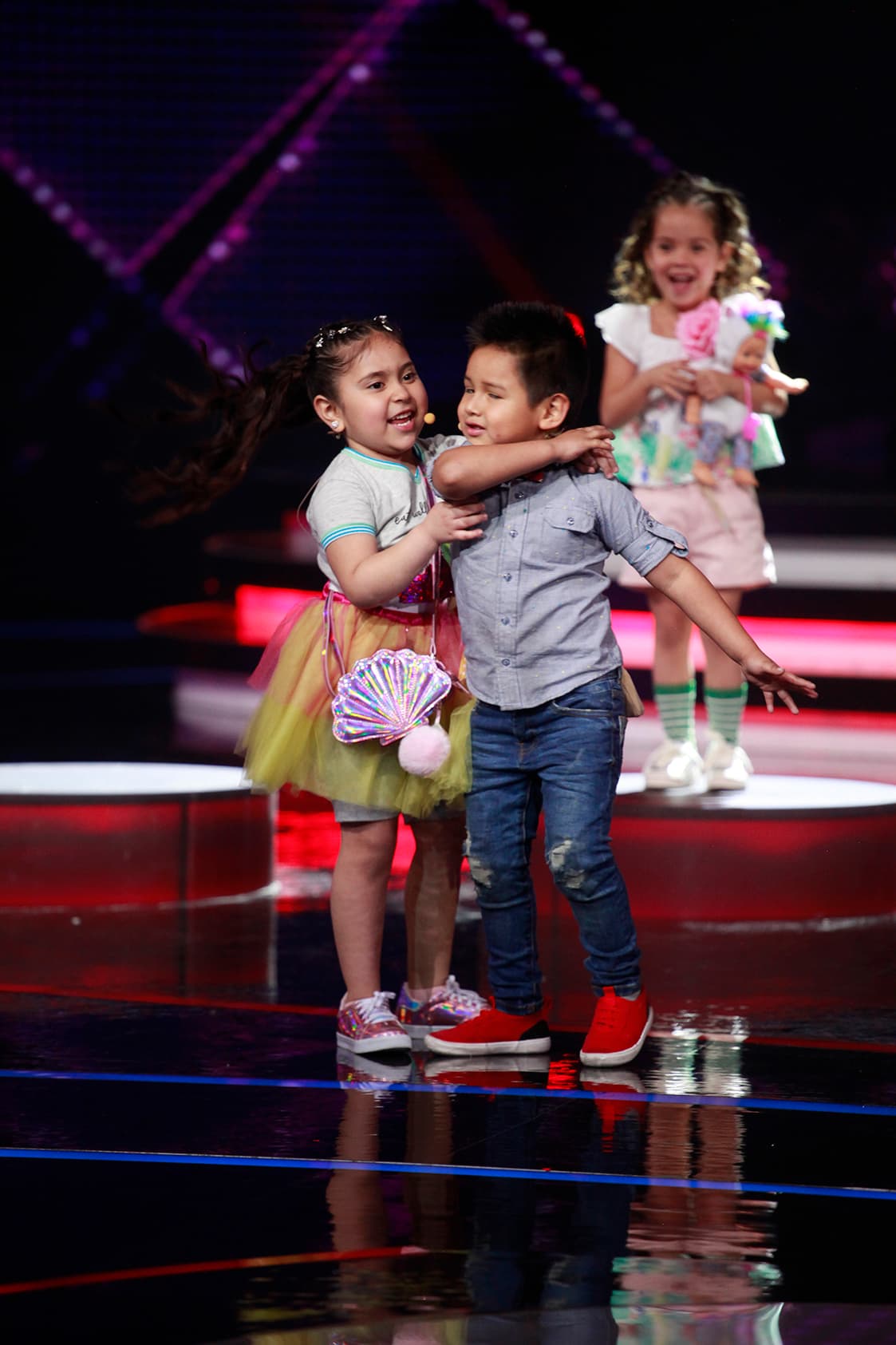 Otra vueltecita por allá.